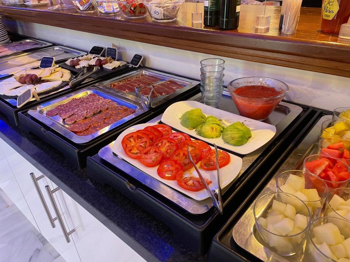 נרחה Hotel Plaza Cavana מראה חיצוני תמונה