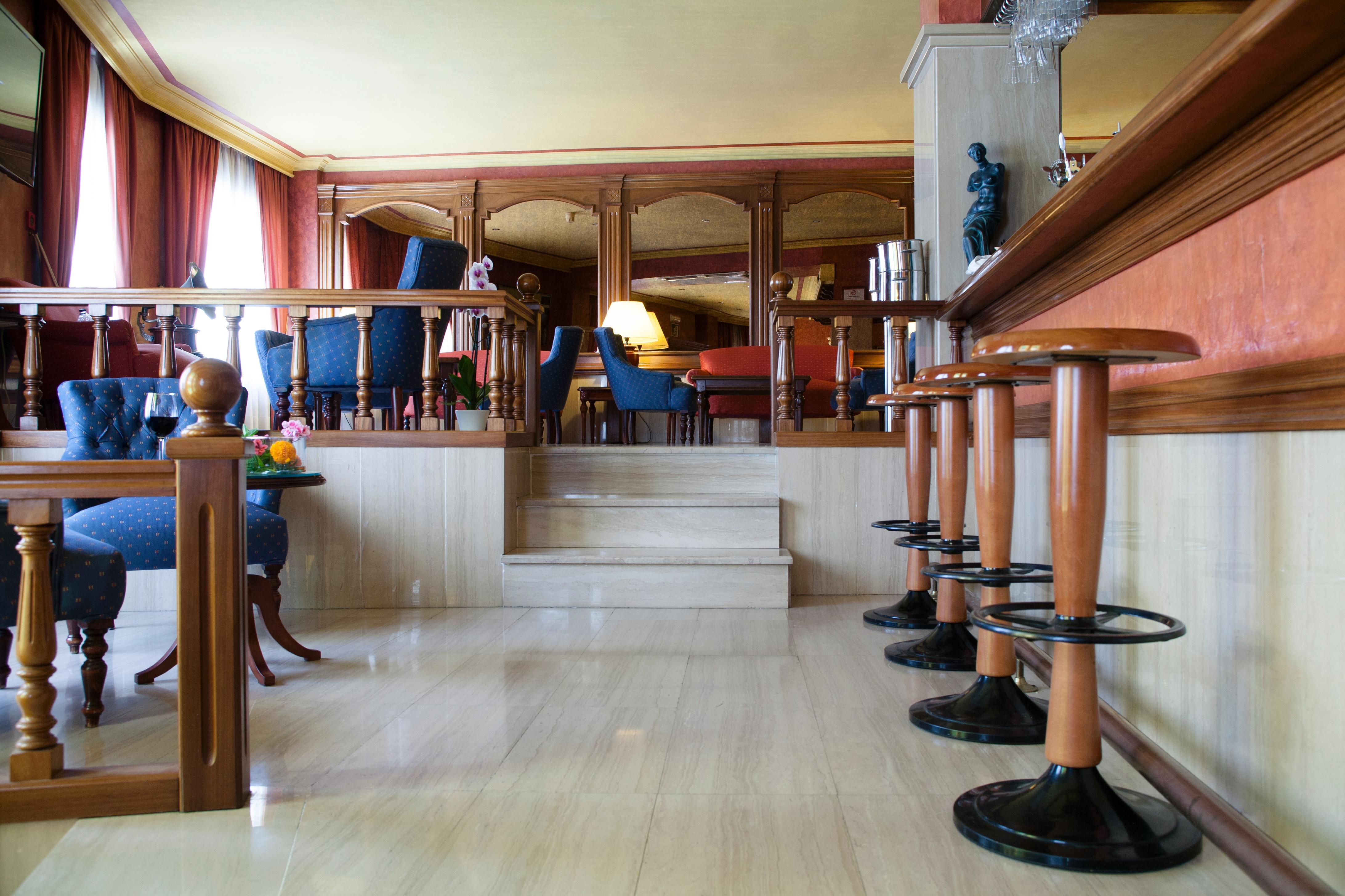 נרחה Hotel Plaza Cavana מראה חיצוני תמונה