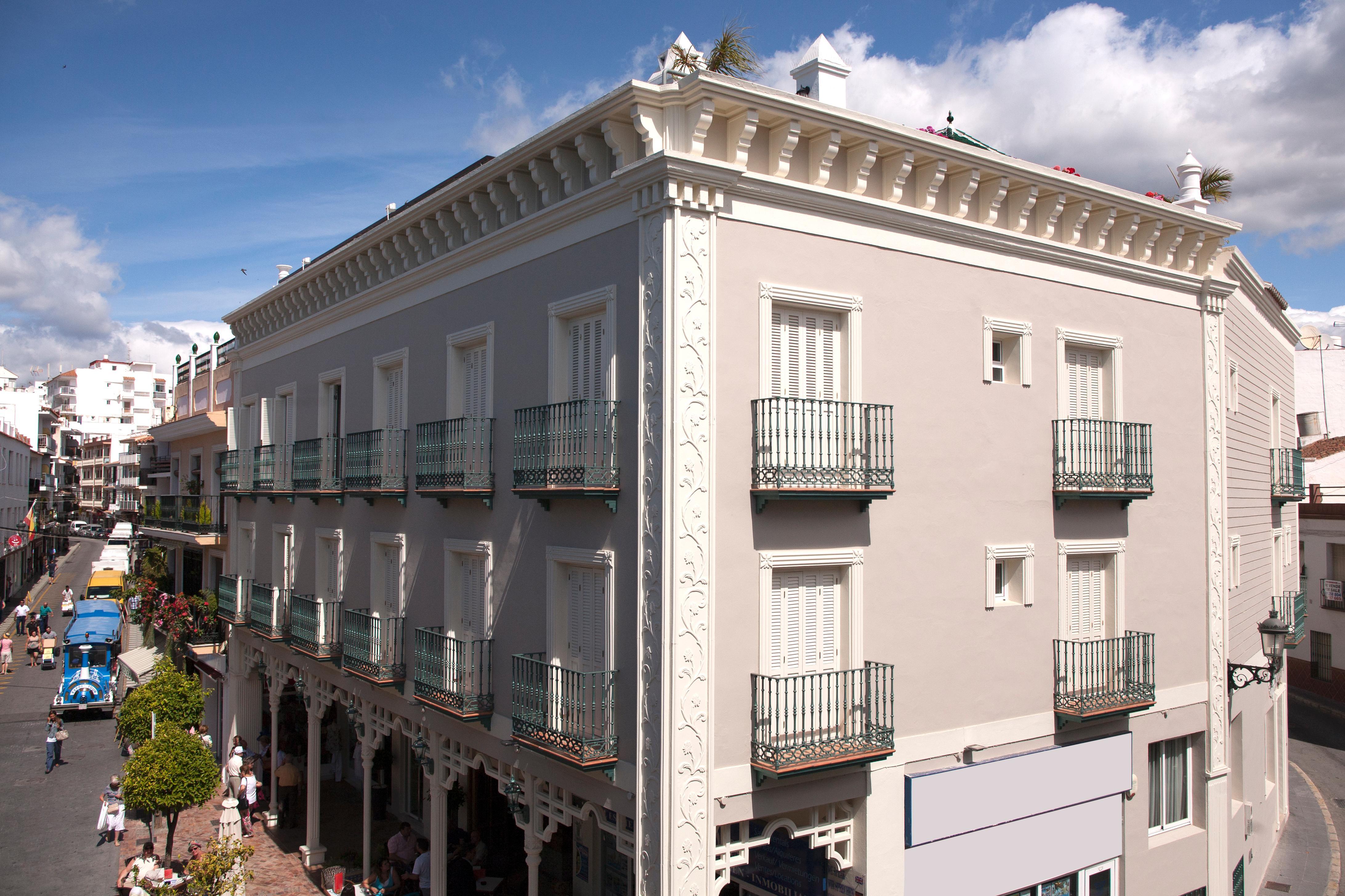 נרחה Hotel Plaza Cavana מראה חיצוני תמונה