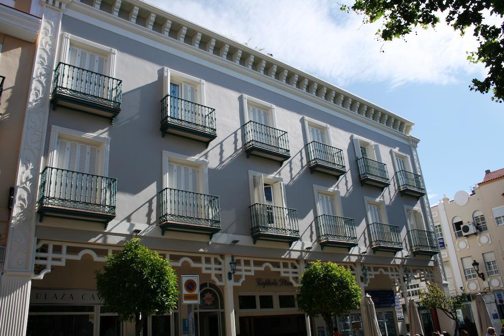 נרחה Hotel Plaza Cavana מראה חיצוני תמונה